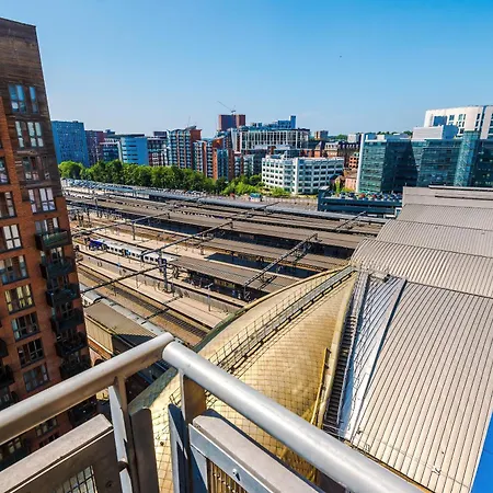 2br 2ba, Wi-fi, Kitchen, Sleeps 5 아파트 *