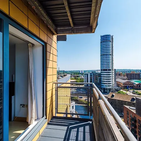 2br 2ba, Wi-fi, Kitchen, Sleeps 5 公寓