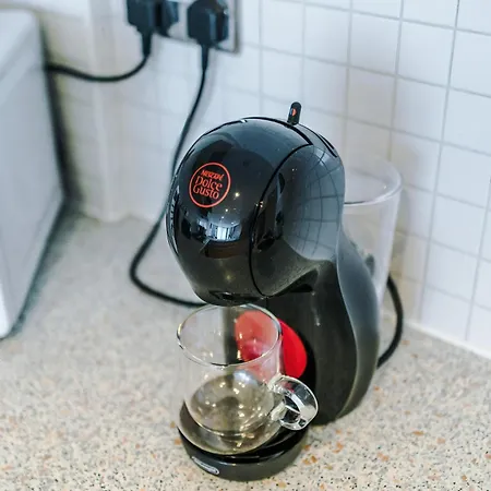 アパート 2br 2ba, Wi-fi, Kitchen, Sleeps 5 リーズ